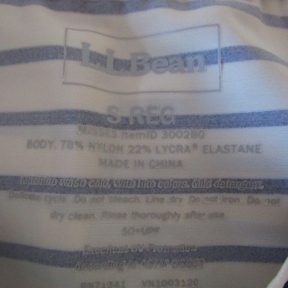 LL Bean UPF 50+ Sun Shirt Small Cream Black Striped Long Sleeve Sweat Wicking - Picture 7 of 7